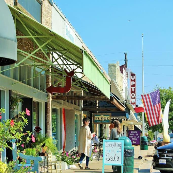 A Rare Find! - Bright & Gorgeous Lake Home In Marble Falls Esterno foto